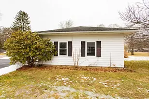 23 Allen St, West Brookfield, MA 01585 - Photo 34