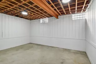 259 Ohio Ave, West Springfield, MA 01089 - Photo 24