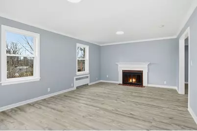 259 Ohio Ave, West Springfield, MA 01089 - Photo 8