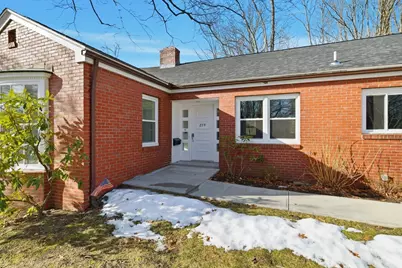 259 Ohio Ave, West Springfield, MA 01089 - Photo 4