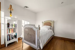 96 Gardner Rd, Brookline, MA 02445 - Photo 32