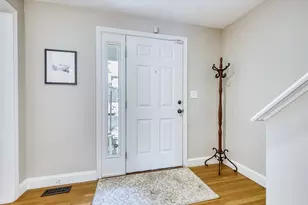 433 Main St, Medfield, MA 02052 - Photo 4