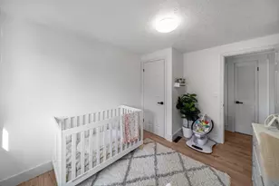 491 S West St, Agawam, MA 01030 - Photo 24