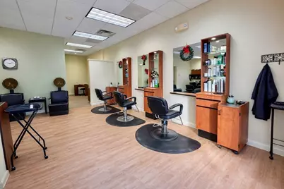 1442 Broadway U:2, Raynham, MA 02767 - Photo 2