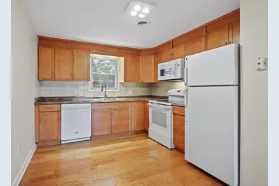2 Constitution Street #C, Methuen, MA 01844 - Photo 6
