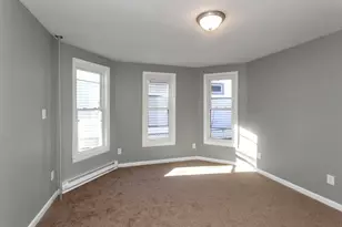 49 View St, Holyoke, MA 01040 - Photo 12