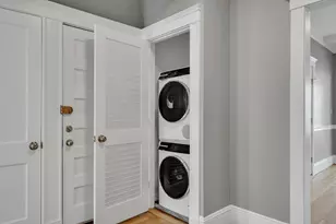 142 Sutherland Rd, Boston, MA 02135 - Photo 12