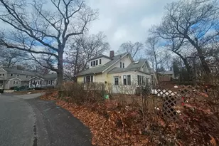 126 Lakehurst Ave, Weymouth, MA 02189 - Photo 2