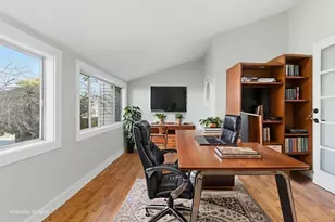 36 Chestnut St, Marlborough, MA 01752 - Photo 10