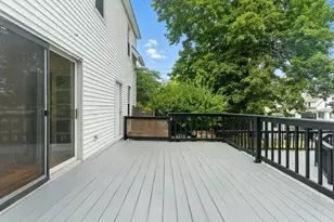 36 Chestnut St, Marlborough, MA 01752 - Photo 30