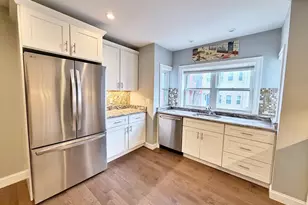 266 Lexington St, Boston, MA 02128 - Photo 8