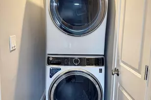 266 Lexington St, Boston, MA 02128 - Photo 16