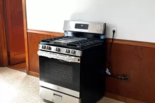 7 3rd Ave, Dudley, MA 01571 - Photo 4