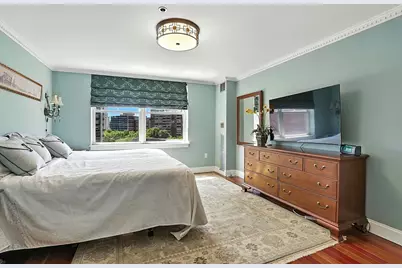 150 Staniford Street #1009, Boston, MA 02114 - Photo 18