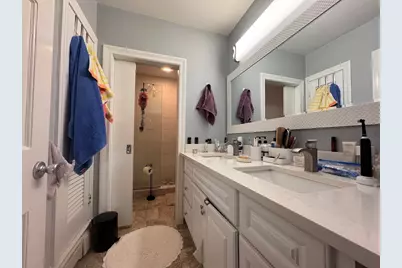 10-12 Webster St #1, Winchester, MA 01890 - Photo 10