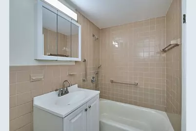 15 Old Colony Ln #15-7, Arlington, MA 02476 - Photo 10