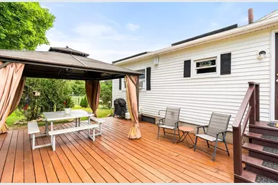 520 S Main St, Orange, MA 01364 - Photo 22