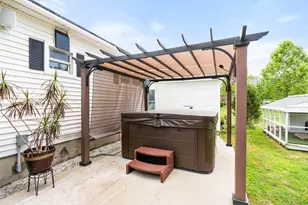 520 S Main St, Orange, MA 01364 - Photo 24