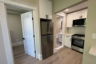 41 Edgerly Rd, Boston, MA 02115 - Photo 6