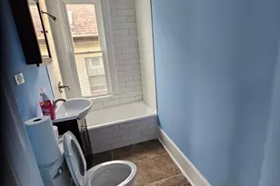 940 County St, New Bedford, MA 02740 - Photo 8