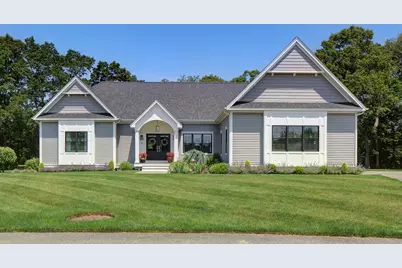 42 Aubin, Seekonk, MA 02771 - Photo 1