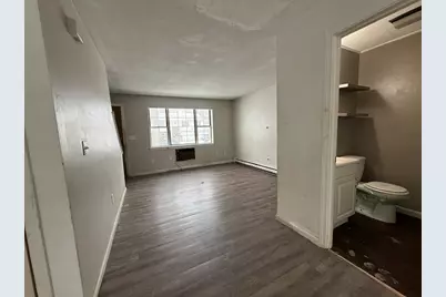 189 Essex St #H, Springfield, MA 01151 - Photo 12