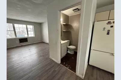 189 Essex St #H, Springfield, MA 01151 - Photo 6