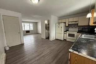 189 Essex St, Springfield, MA 01151 - Photo 8