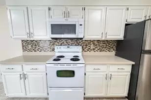 10 Ledgewood Way, Peabody, MA 01960 - Photo 10