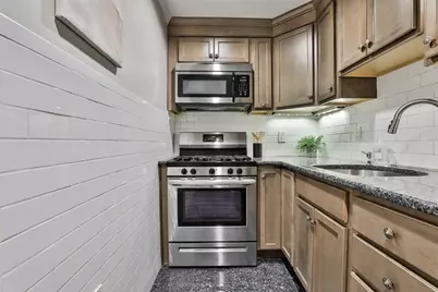 5 Karen Cir #4, Billerica, MA 01821 - Photo 12