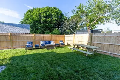 18 Beach St #1, Plymouth, MA 02360 - Photo 18