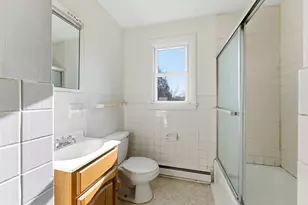 13-15 Decatur St, Springfield, MA 01151 - Photo 20