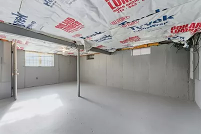 13-15 Decatur Street, Springfield, MA 01151 - Photo 32