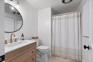 610 Ridgefield Cir, Clinton, MA 01510 - Photo 22