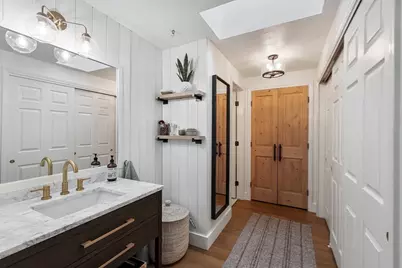 610 Ridgefield Cir #B, Clinton, MA 01510 - Photo 20