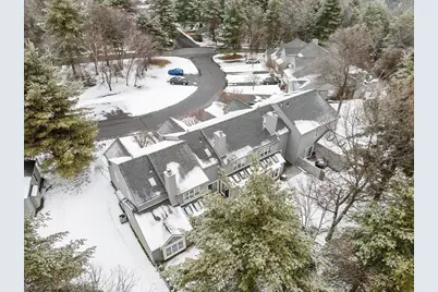 610 Ridgefield Cir #B, Clinton, MA 01510 - Photo 34