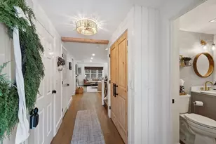 610 Ridgefield Cir, Clinton, MA 01510 - Photo 12