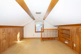 49 Pleasant St, Lunenburg, MA 01462 - Photo 16