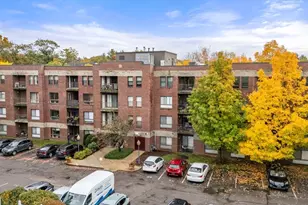 14 Heron St, Boston, MA 02132 - Photo 40