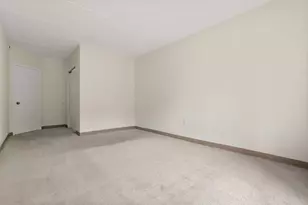 14 Heron St, Boston, MA 02132 - Photo 20