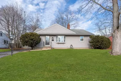 6 Bartlett Rd, Danvers, MA 01923 - Photo 2