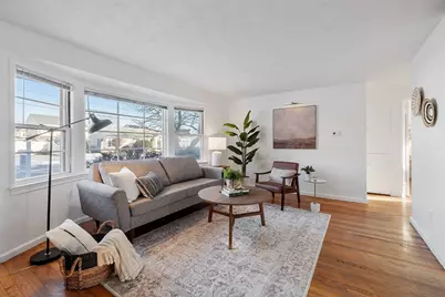 9 Boyd Rd, Woburn, MA 01801 - Photo 4