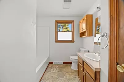 37 Annawon Dr, Halifax, MA 02338 - Photo 16