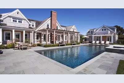 21 Woodbine St, Nantucket, MA 02554 - Photo 2