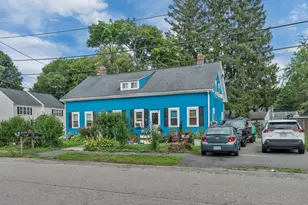 196-198 Knight Ave, Attleboro, MA 02703 - Photo 2