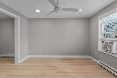 19 Delford, Boston, MA 02131 - Photo 18