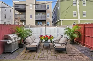 19 Delford, Boston, MA 02131 - Photo 16