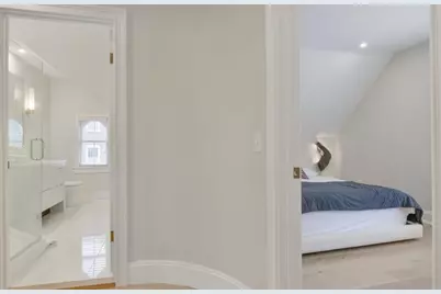 51 Fair St, Nantucket, MA 02554 - Photo 12