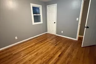 36 Daley St, Chicopee, MA 01013 - Photo 18