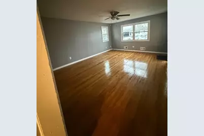 36 Daley St, Chicopee, MA 01013 - Photo 6